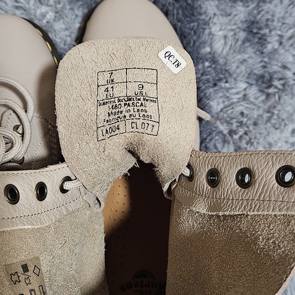 NWOB Dr Martens Pascal Boots sz 9 - Picture 5 of 5